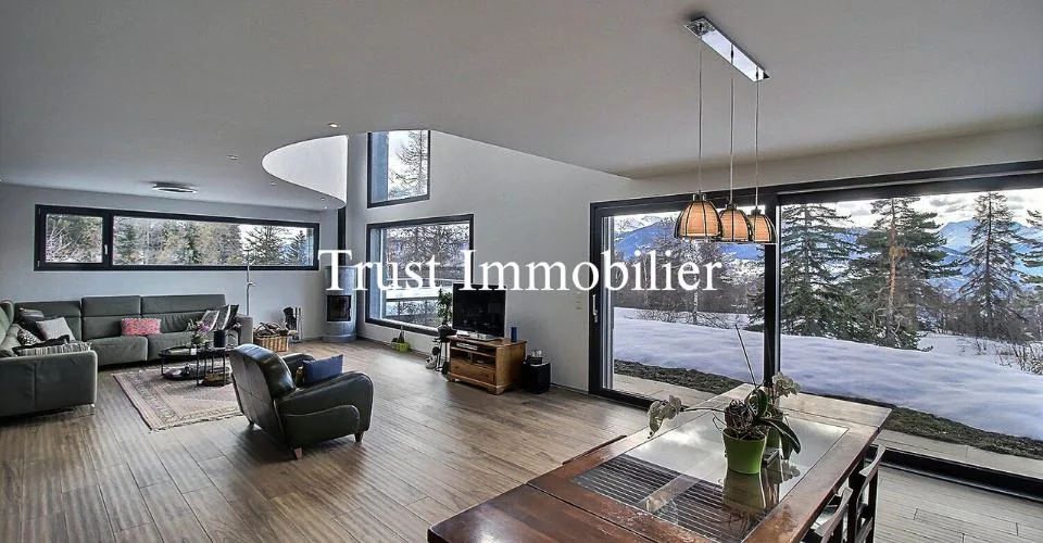 6010. Luxe, nature et raffinement face aux montagnes – photo 9 sur 13