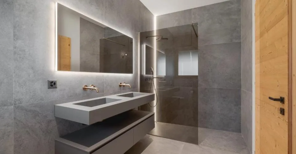 Chalet contemporaneo di 570 m2 a Crans-Montana – foto 12 di 32