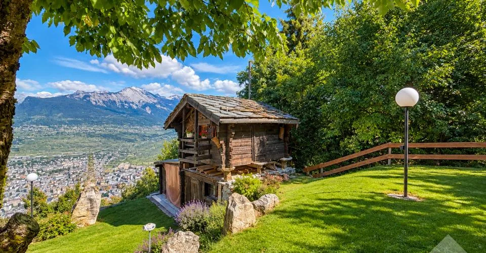 Belle maison de 3 appartements avec garage, mazot et carnotzet ! – photo 35 sur 43