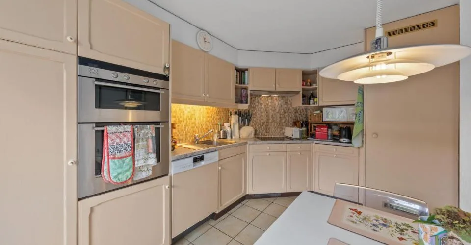 Bel appartement de 5,5 pèces à Nyon – Foto 2 von 10