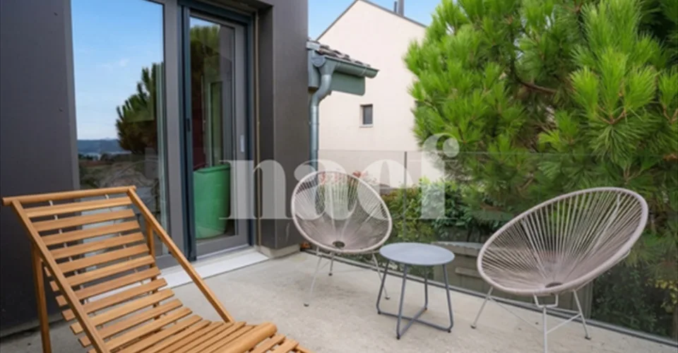 Casa unifamiliare con 6.5 locali e piscina in vendita a Vallamand – foto 3 di 12
