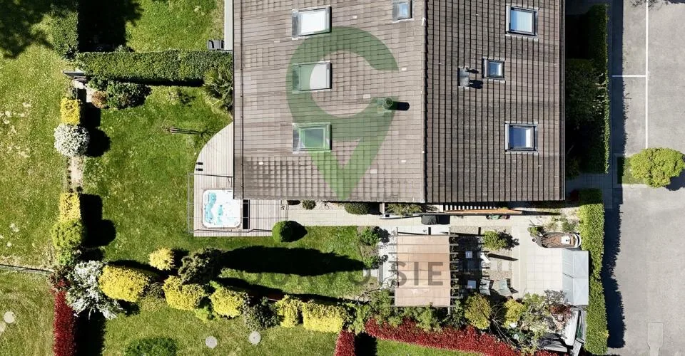 Belle maison de 7 pièces avec jardin, jacuzzi et vue sur le lac, aux portes de Rolle – foto 12 di 13