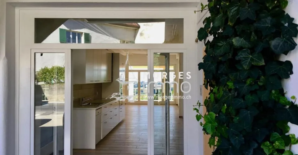 Yens, bel appartement de 4.5 pièces en duplex avec jardin – Foto 4 von 10