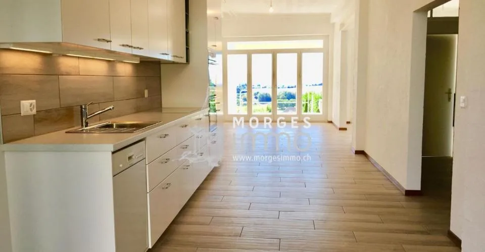 Yens, bel appartement de 4.5 pièces en duplex avec jardin – Foto 5 von 10