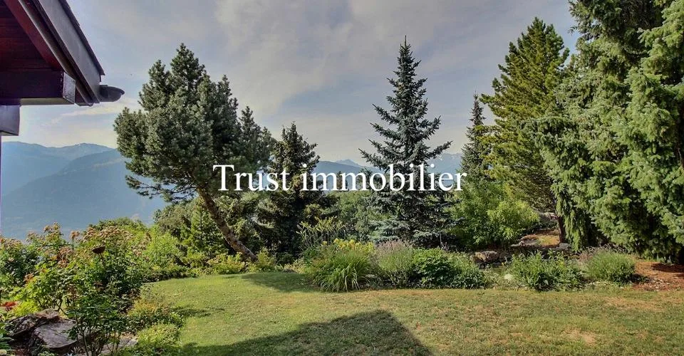 6002. Maison lumineuse avec vue panoramique sur les montagnes – photo 3 sur 13
