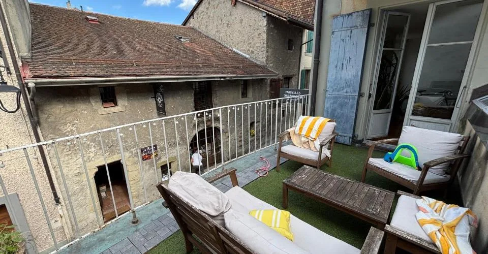 Charmant appartement de 3,5 pièces avec terrasse – Foto 3 von 8