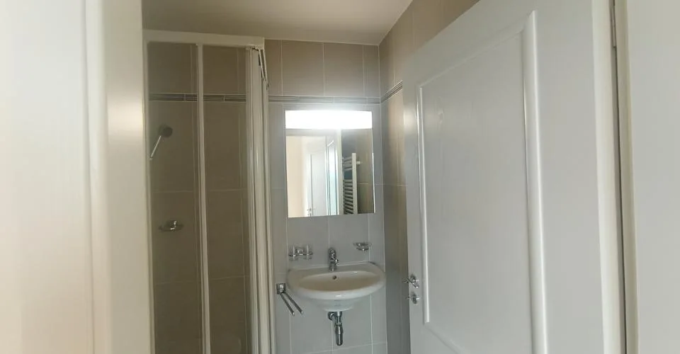 NATIONS - Appartement Traversant 4.5 pièces ≈100 m², Mont-Blanc & Jet – Foto 11 von 13