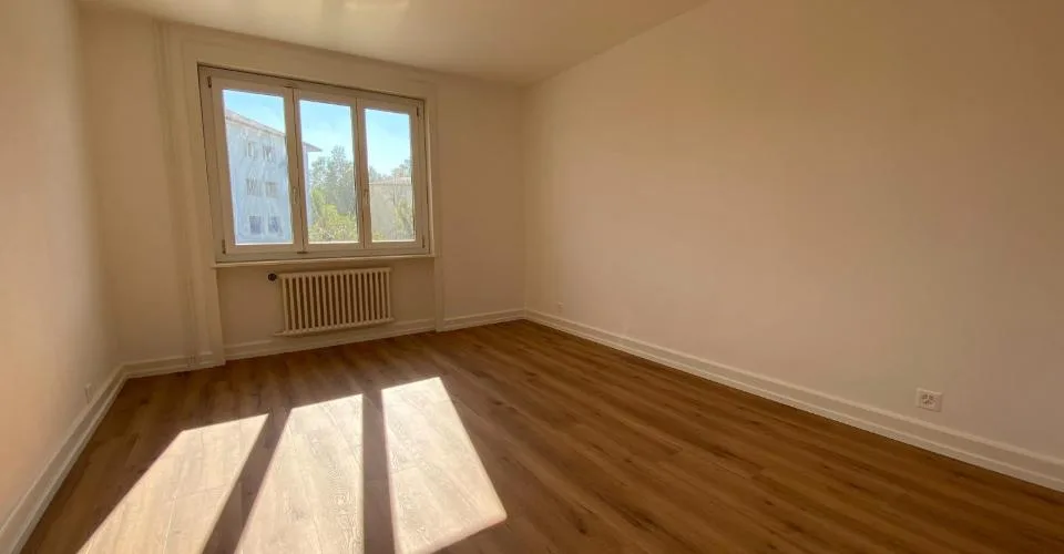 Appartement rénové de 3 pièces au 1er étage – photo 4 sur 7