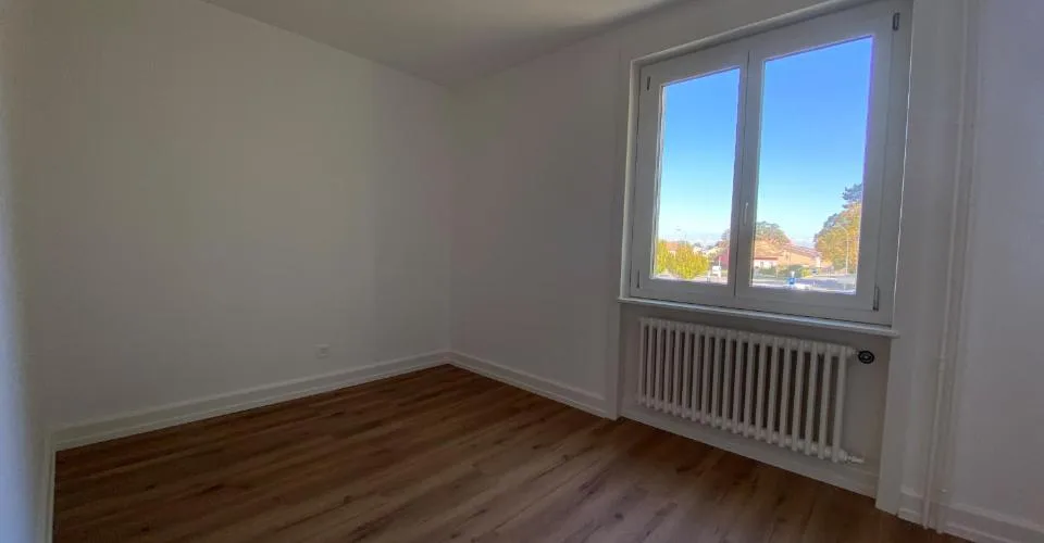 Appartement rénové de 3 pièces au 1er étage – photo 5 sur 7