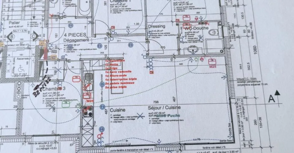RAUM & KOMFORT | 4,5 ZIMMER MIT GROßER TERRASSE VON 18 M² IN BOUDRY – Foto 10 von 10