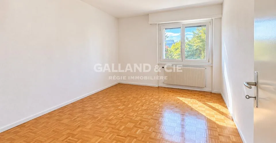 Schönes renoviertes Apartment in der Nähe des Sees – Foto 4 von 6