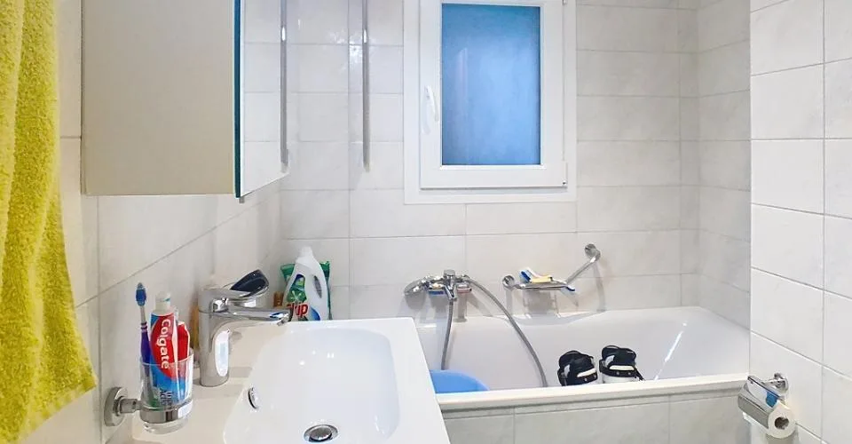 Appartement moderne de 3.5 pcs au 1er avec grand balcon – Foto 4 von 5