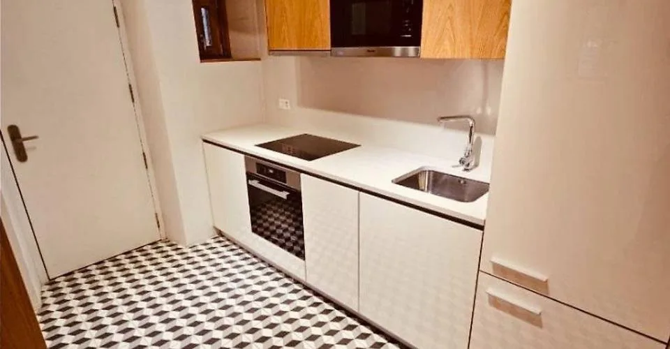 CHÊNE-BOURG - Appartement 3 pièces Rénové ≈50 m²&Terrasse Privée≈60 m² – photo 4 sur 8