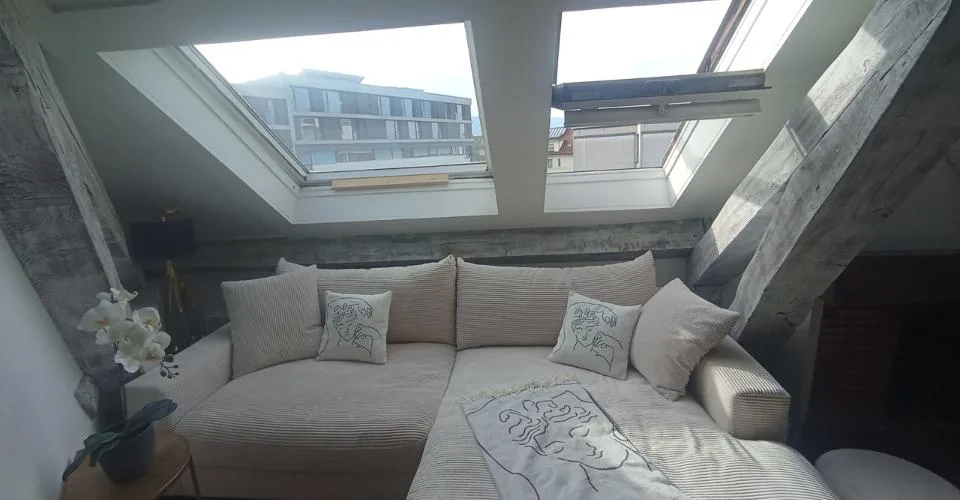 CHARMILLES - Studio Meublé 1.5 pièce de Prestige + Mezzanine ≈52 m² – Foto 10 von 13