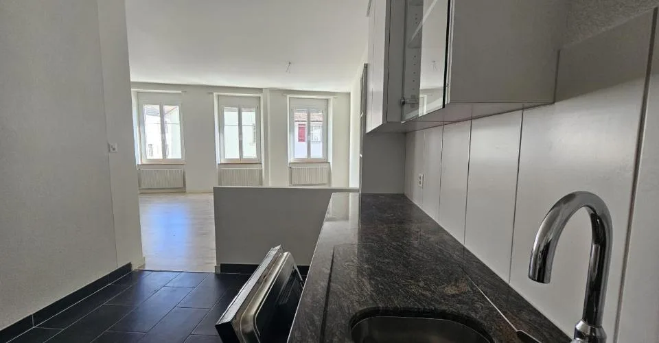 À louer à Delémont charmant appartement de 3.5 pièces au 1er étage – photo 2 sur 12