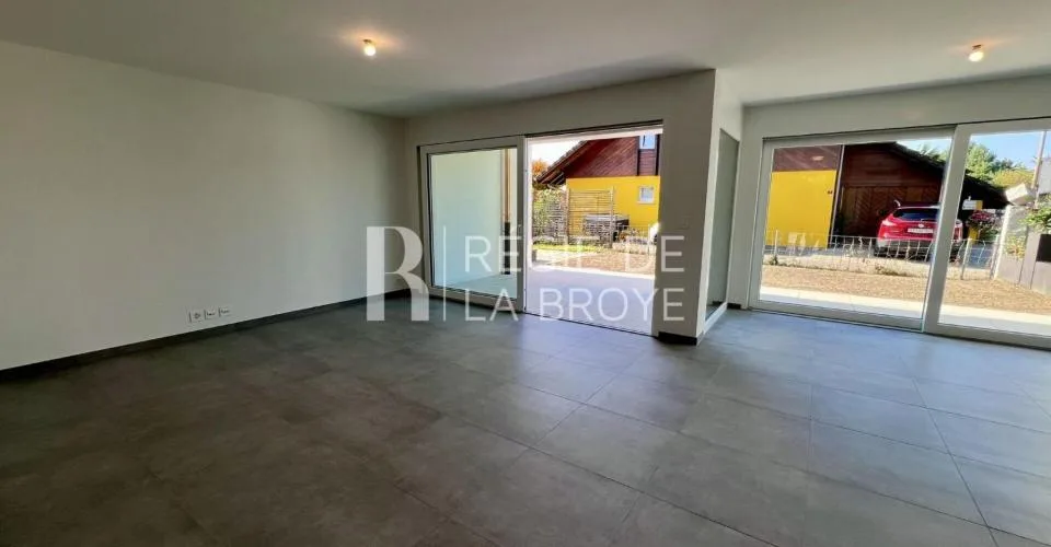 Semi-detached villa with 4.5 rooms in Cheyres – photo 7 of 13