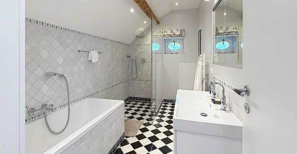 Maison villageoise de 7,5 pièces avec jardin à Aire-la-Ville – foto 10 di 11