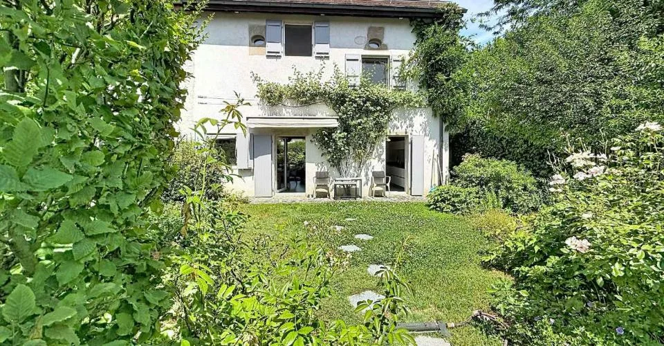 Maison villageoise de 7,5 pièces avec jardin à Aire-la-Ville – foto 11 di 11
