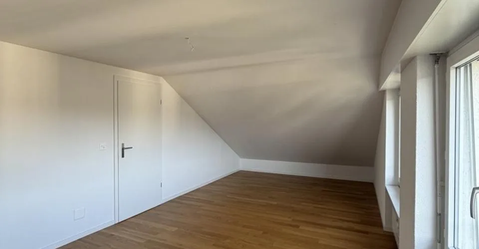 Sonnige Wohnung mit Ausblick ins Weite! – Foto 5 von 8