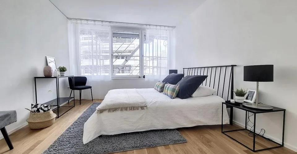 Grosszügige und moderne 4.5-Zimmer-Wohnung im Litterna-Quartier in Vis – Foto 2 von 9