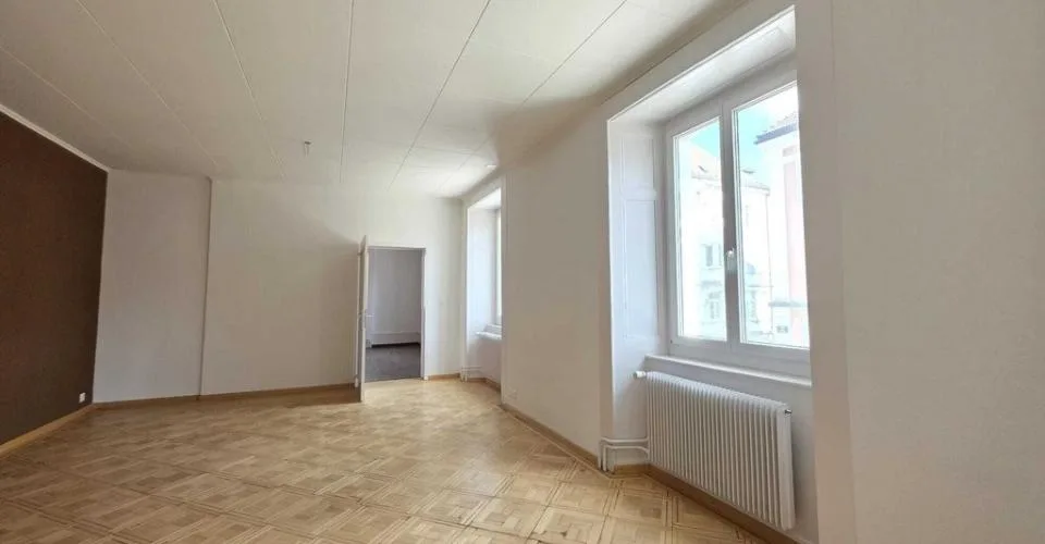 Wohnung mit 3.5 Zimmern im Erdgeschoss – Foto 7 von 9