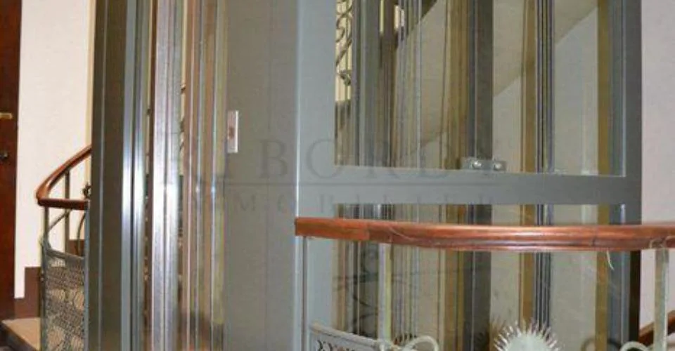 Wohnung mit 2.0 Zimmern möbliert in einem Altbau! – Foto 3 von 11