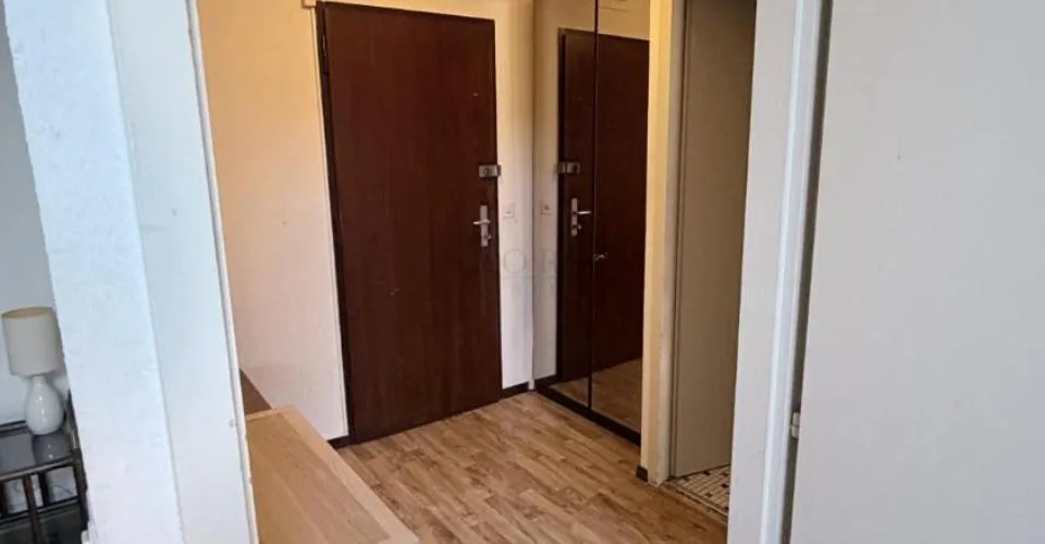 Wohnung mit 2.0 Zimmern möbliert in einem Altbau! – Foto 10 von 11
