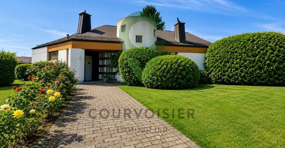 Maison d'architecte avec cachet et potentiel - à rafraîchir – Foto 4 von 11