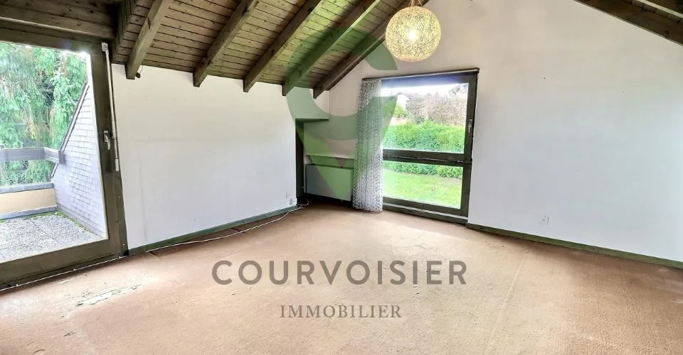 Maison d'architecte avec cachet et potentiel - à rafraîchir – photo 5 sur 11
