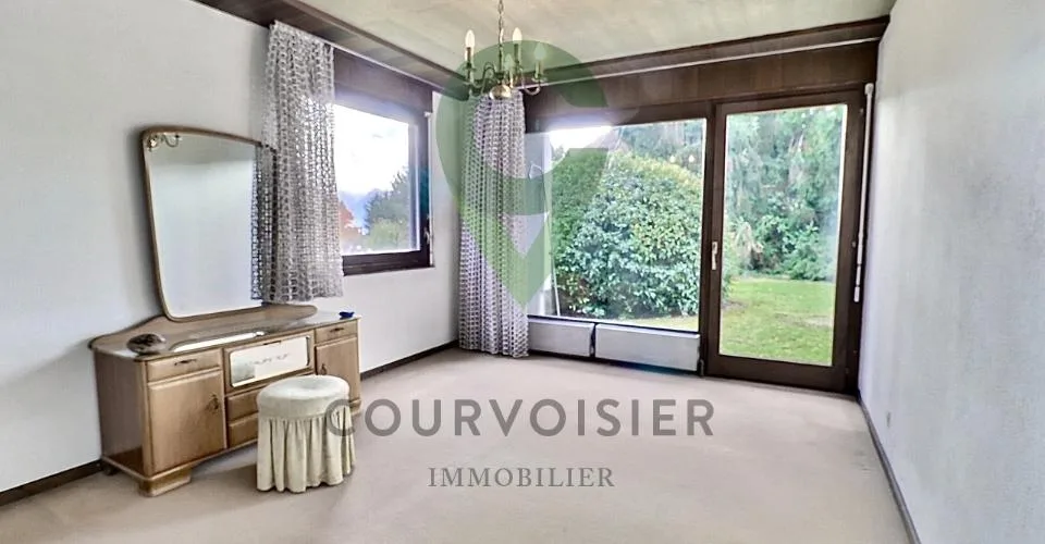 Maison d'architecte avec cachet et potentiel - à rafraîchir – photo 7 sur 11