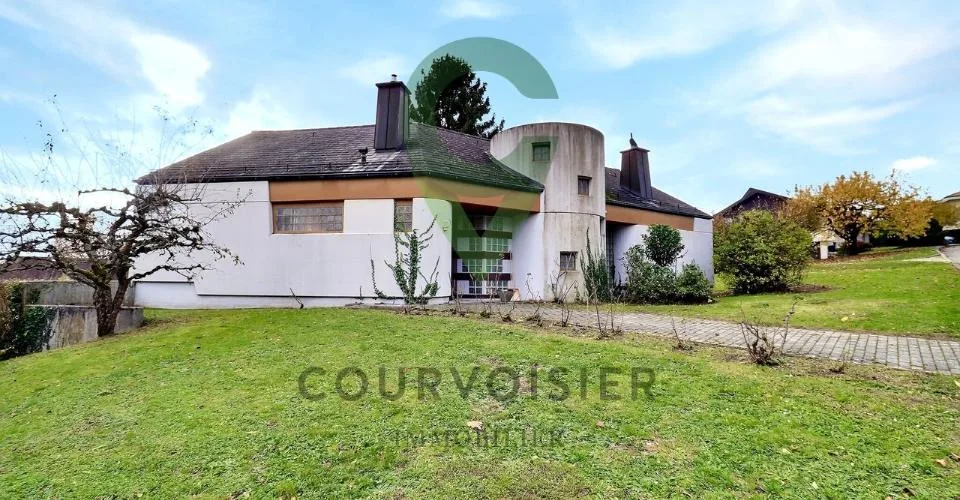 Maison d'architecte avec cachet et potentiel - à rafraîchir – photo 10 sur 11