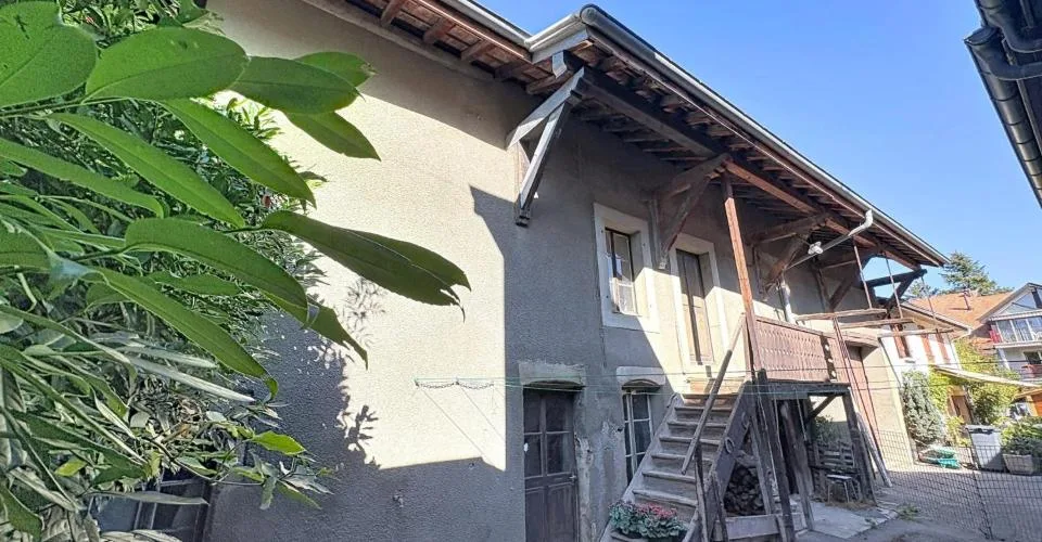 MEINIER - ENSEMBLE DE TROIS MAISONS DE VILLAGE À RÉNOVER – Foto 5 von 7
