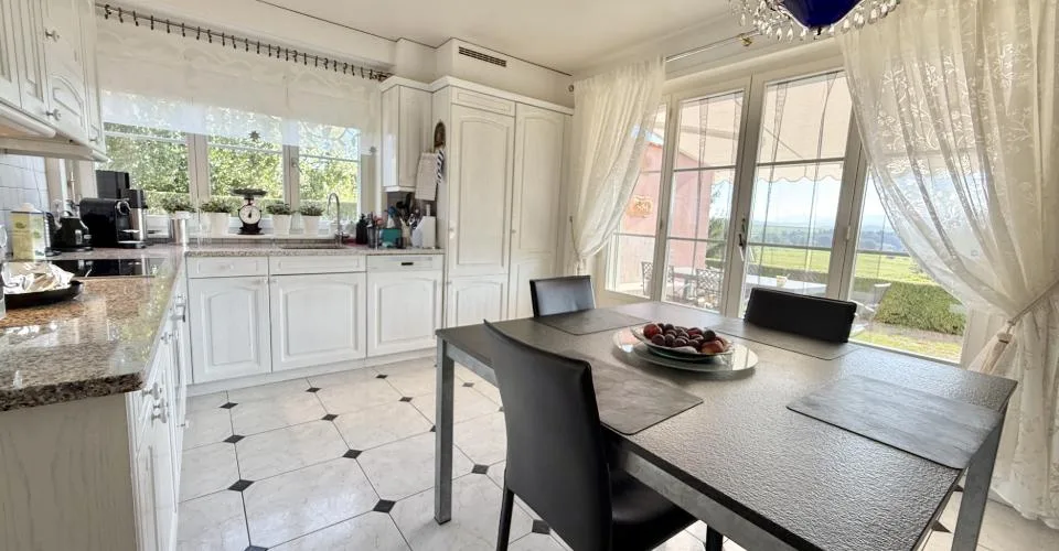 En exclusivité superbe villa individuelle en bordure de zone agricole – photo 4 sur 13