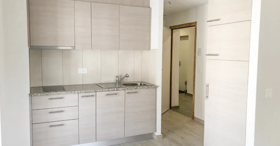 Nouveau ! Studio loué à 2 pas du centre , Gare CFF et IKEA – Foto 3 von 9