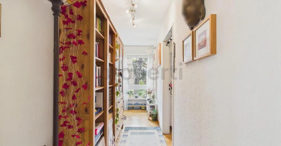 Réservé - Appartement baigné de lumière avec beaucoup d'espace et vue dégagée – Foto 6 von 12