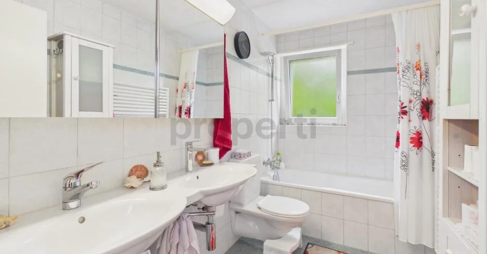 Réservé - Appartement baigné de lumière avec beaucoup d'espace et vue dégagée – Foto 10 von 12