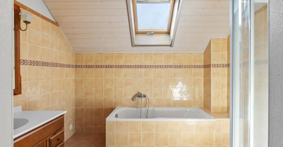 Villa jumelle avec beaucoup de charme – Foto 7 von 13
