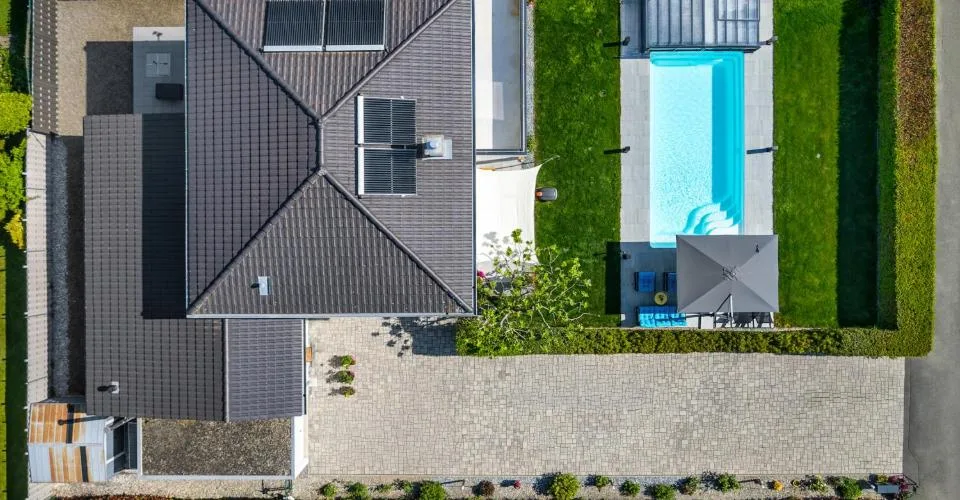 BELLISSIMA CASA INDIVIDUALE CON STUDIO INDIPENDENTE E PISCINA – foto 16 di 26