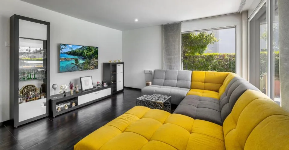 BELLISSIMA CASA INDIVIDUALE CON STUDIO INDIPENDENTE E PISCINA – foto 22 di 26