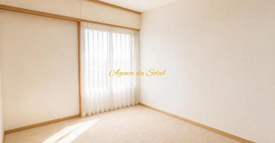 En Exclusivité ! Adorable maison comprenant 2 appartements séparés, à 5 minutes en voiture de Crans-Montana ! – Foto 13 von 27