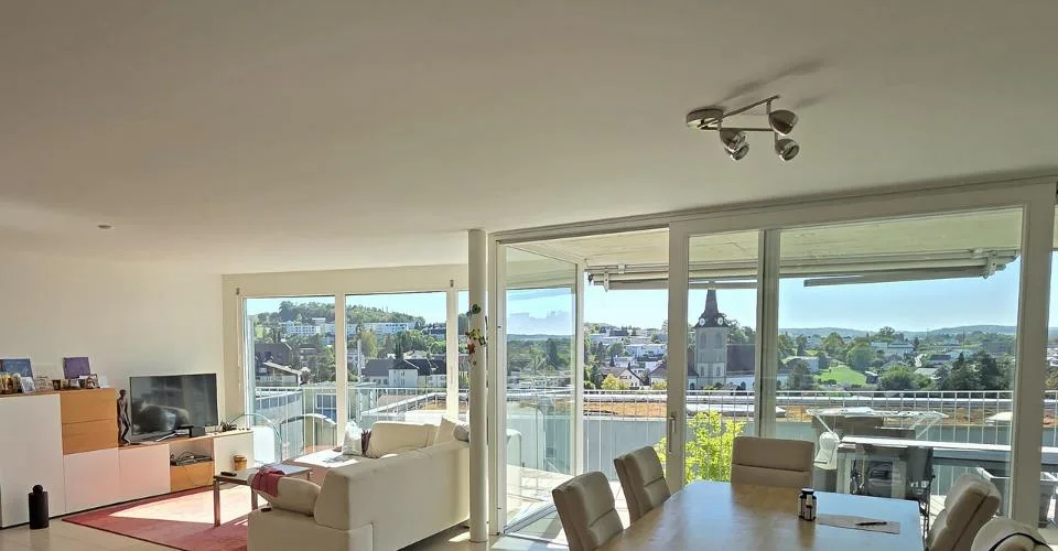 Magnifico appartamento 4.5 p. 134 m2, tranquillo, terrazza e vista! – foto 3 di 8