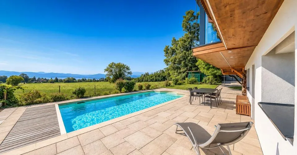 Très belle villa avec vue panoramique sur le lac & le Mt-Blanc! – foto 4 di 13