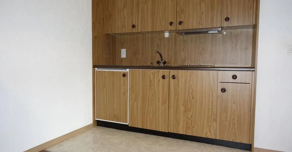 Die Reussilles - 4.5-Zimmer-Wohnung + 2 separate Schlafzimmer + Studio + 3 Pferdeboxen – Foto 12 von 15