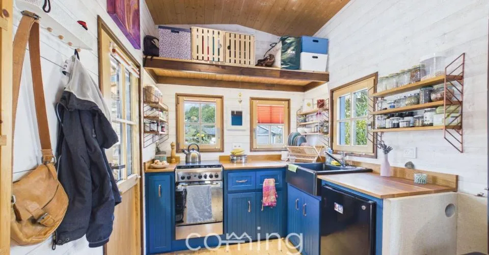 ÖKO-Tiny House in Bürchen mit Grundstück W3 und Bergsicht – Foto 2 von 13