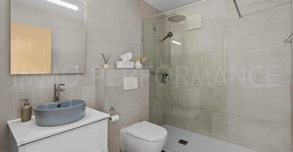 Exklusivität: Helles 5.5-Zimmer-Eckapartment in ruhiger Lage – Foto 12 von 12