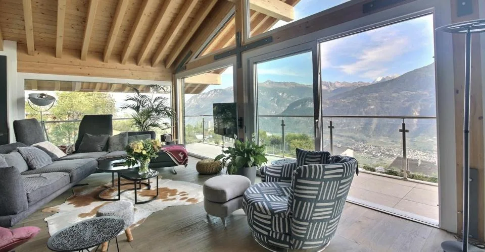 Beautiful New Individual Villa of 5.5 Rooms – photo 2 of 12