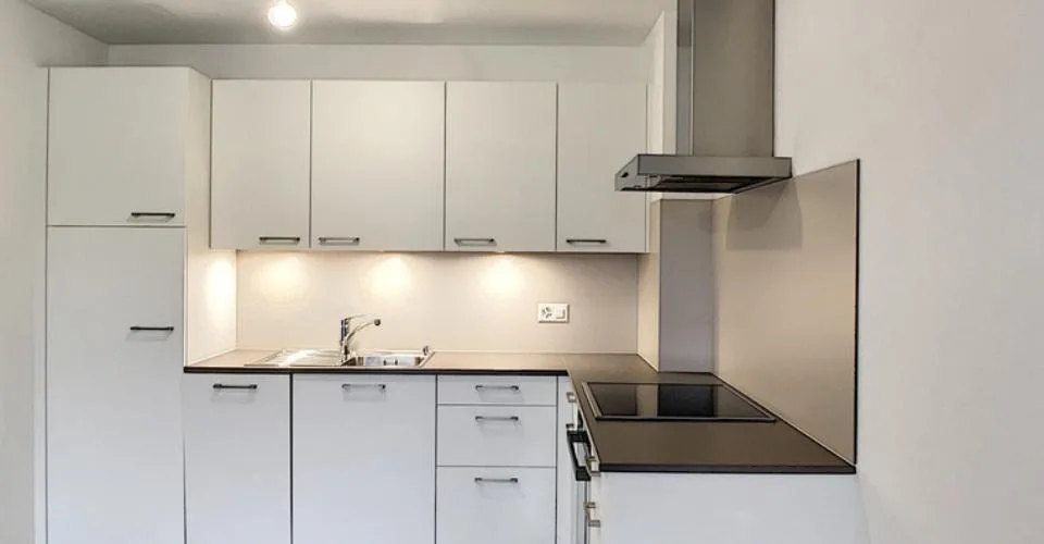 Appartement mit 2.5 Zimmern und Balkon – Foto 10 von 10