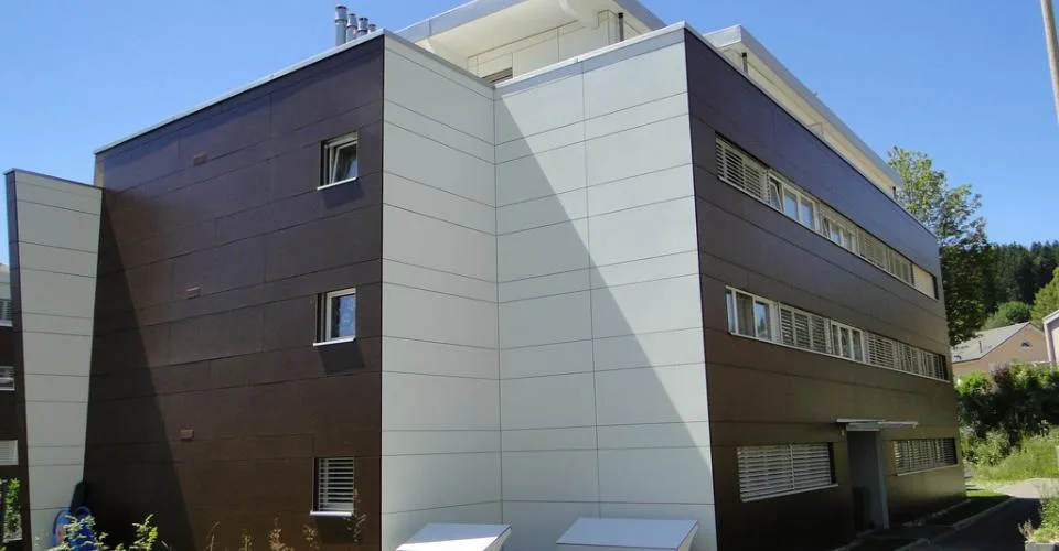 Vier-Zimmer-Wohnung mit Balkon – Foto 3 von 3