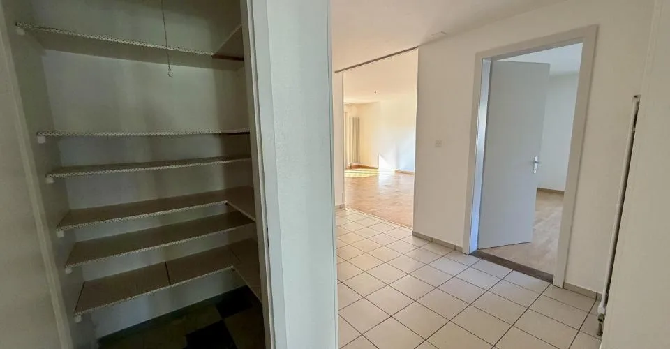 Appartement à Boudry avec vue quartier – Foto 9 von 9