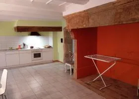 Zweizimmerwohnung mitten im Herzen von Peseux – Foto 4 von 7